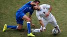 MS 2014, Uruguay-Itálie: Luis Suárez - Andrea Barzagli