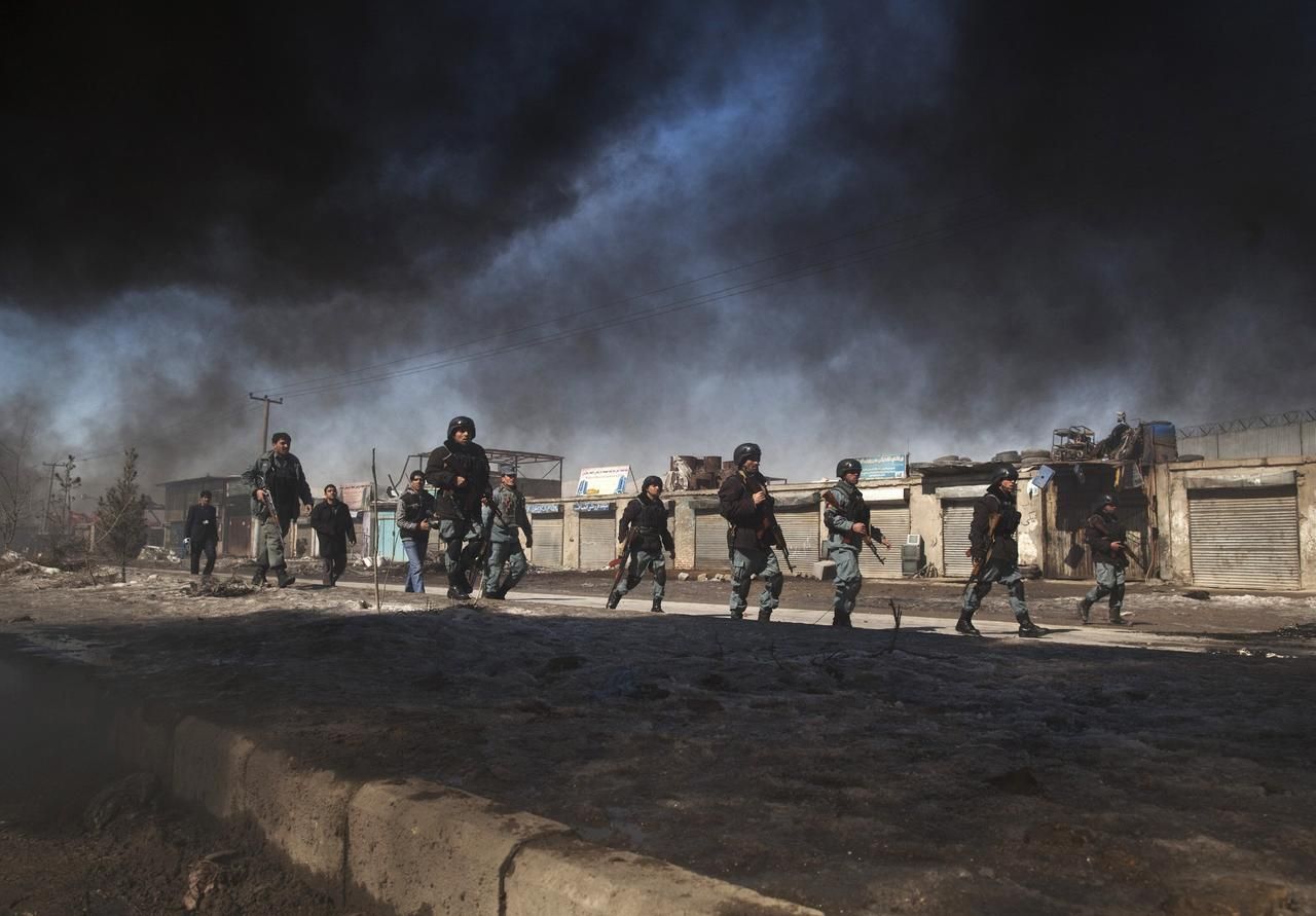Afghánci protestovali proti pálení koránu na základně USA