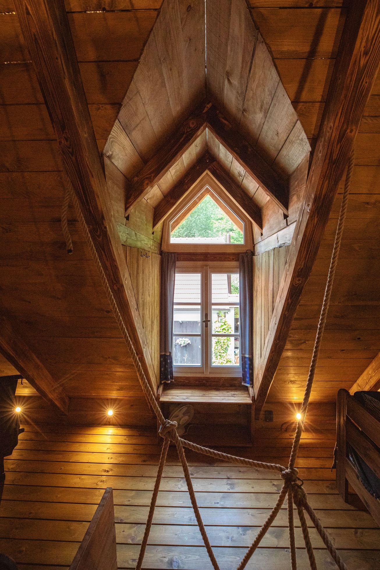 Restaurace & Penzion Hlučov, Kokořínsko