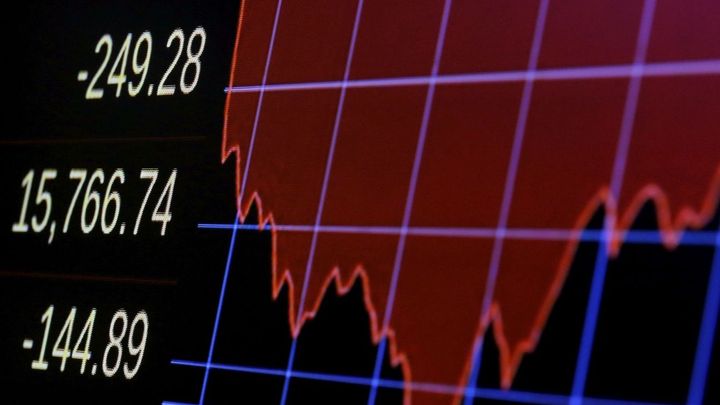 Čína chce zamezit firmám, které mají citlivá data o uživatelích, vydávat akcie v USA; Zdroj foto: Reuters