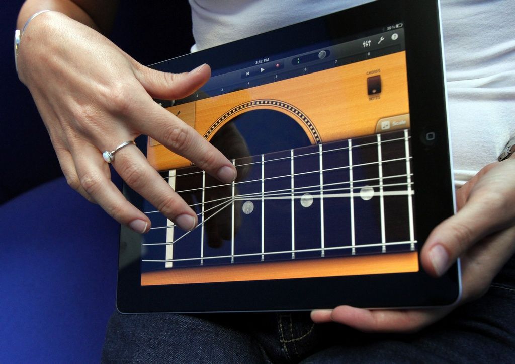 iPad2 - Garage Band