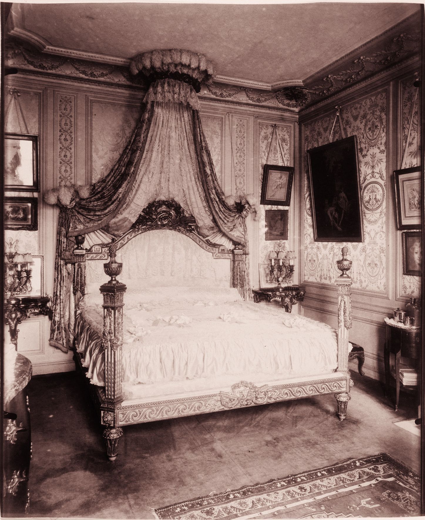 Eugene Atget: Dávná Paříž, historické fotografie