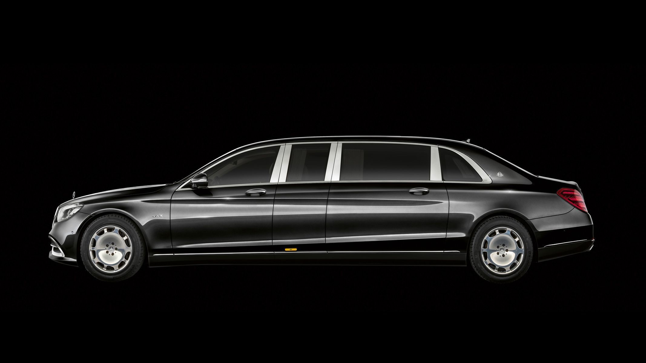 Mercedes-Maybach Pullman S650
