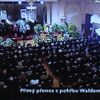 Pohřeb Waldemara Matušky - zaplněná obřadní síň