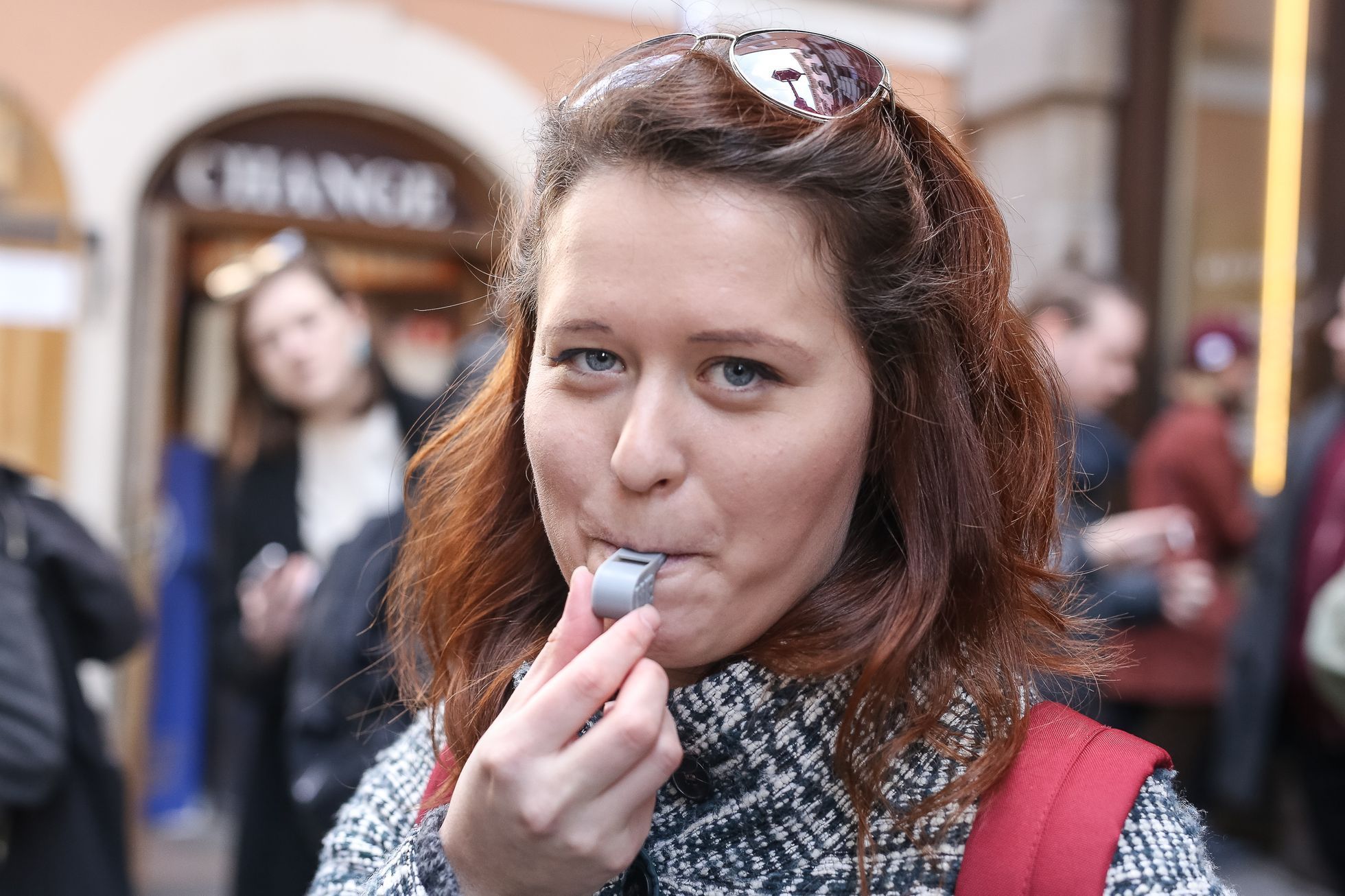 Studentská výstražná stávka Vyjdi ven! - zpovědi studentů, protesty u DAMU a u Národního divadla