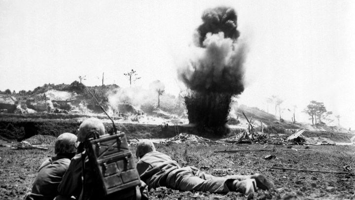 Nejkrvavější bitva v Tichomoří obrazem: Američané dobývali Okinawu 82 dní
