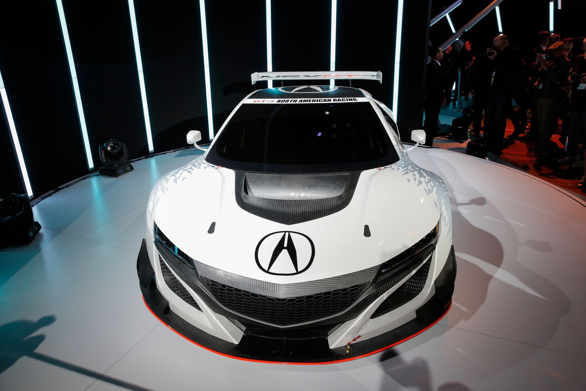 Autosalon v New Yorku 2016