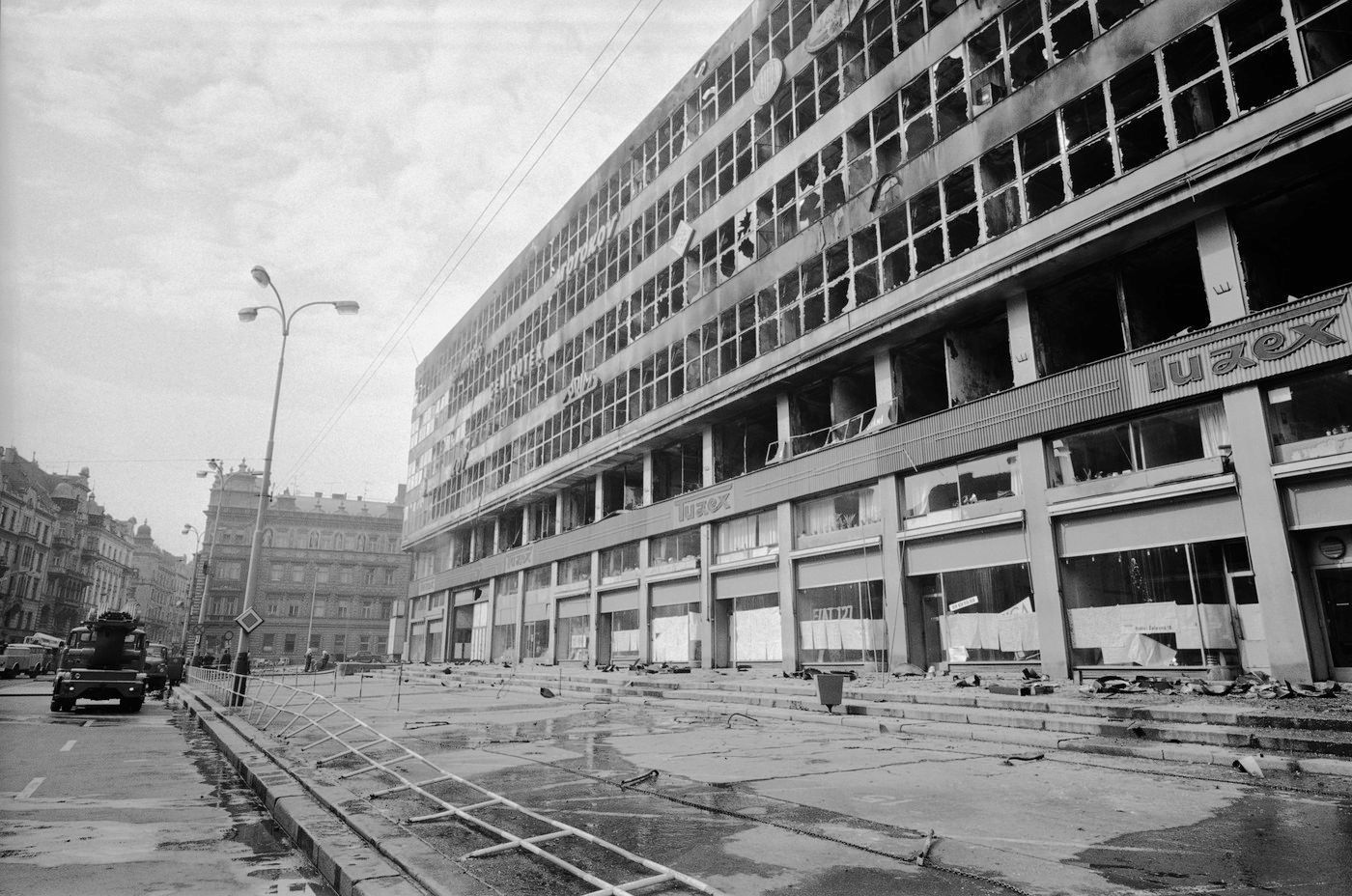 veletržní palác požár