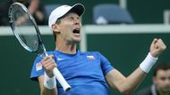 TOMÁŠ BERDYCH - TENIS              Ve finále Davis Cupu získal jeden a půl bodu, navíc postoupil opětovně na Turnaj mistrů.