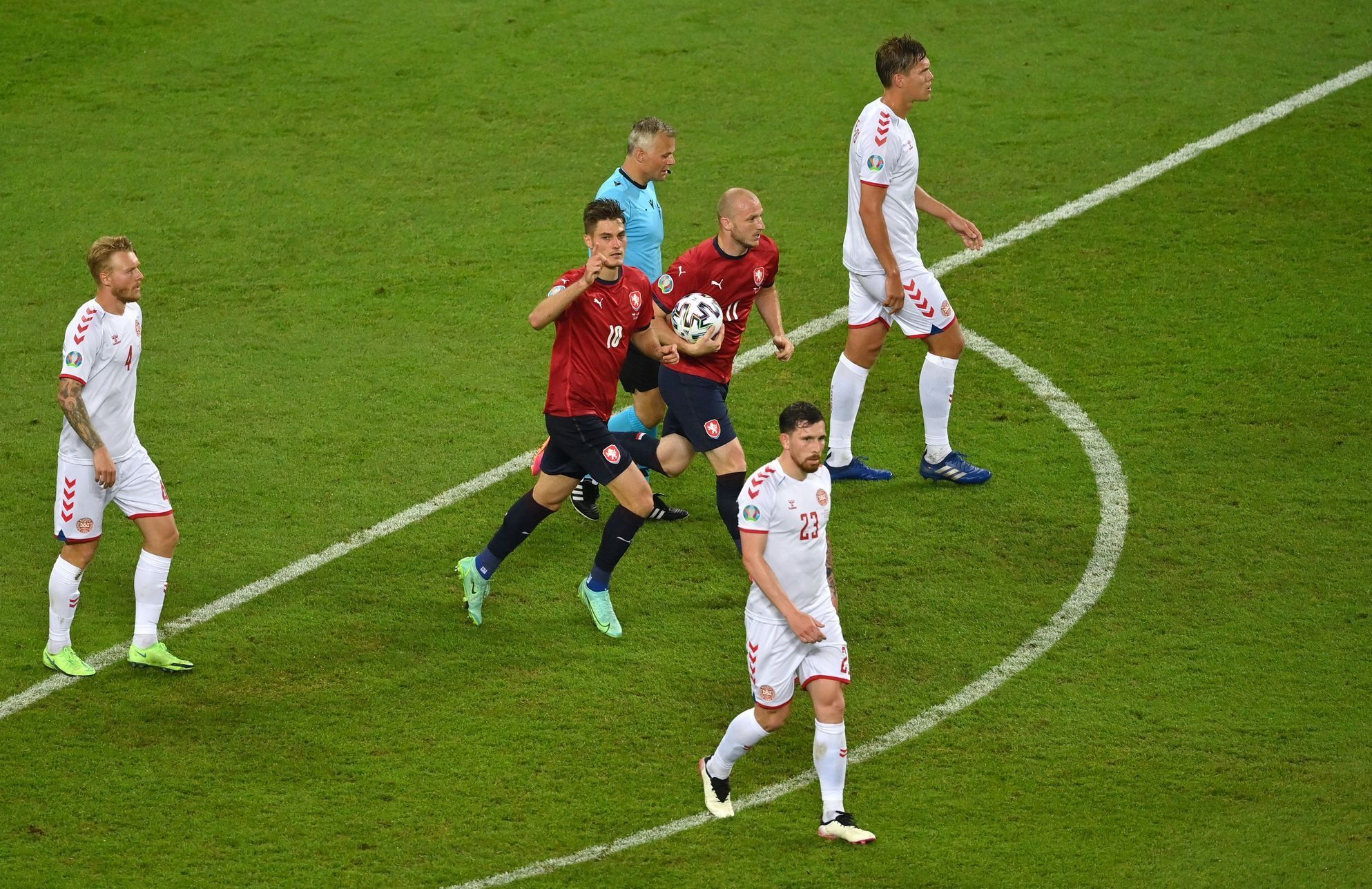 Patrik Schick slaví gól ve čtvrtfinále Česko - Dánsko na ME 2020