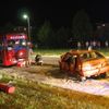 Řidič si při nehodě s autobusem vrazil do nohy nůž