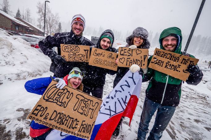 SP v Canmore, hromadný start Ž: čeští fanoušci