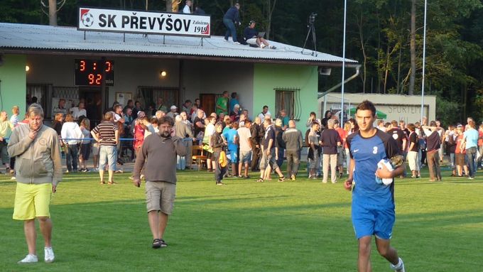 Jakub Jarkovský se stal v Ondrášovka Cupu katem pražské Slavie, z pozice obránce jí vstřelil dva góly