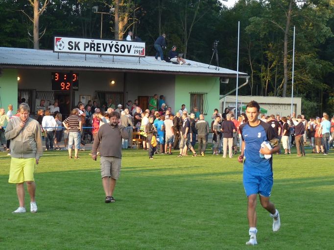 Jakub Jarkovský se stal v Ondrášovka Cupu katem pražské Slavie, z pozice obránce jí vstřelil dva góly