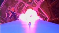 Fotky pořízené při letu rakety do vesmíru. V pozadí je vidět mys Canaveral, odkud raketa vystartovala.