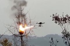 Dron, který spadl v Chorvatsku, nesl leteckou pumu, ukázalo vyšetřování