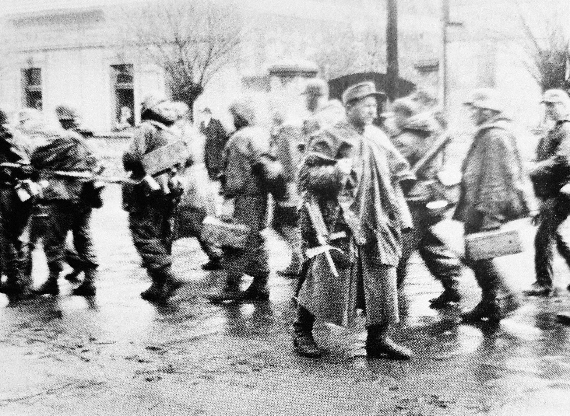 Jednorázové užití / Vlasovci - 1945 / New / Duben 2020