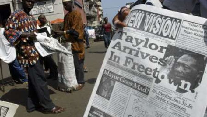Africké noviny se věnují hlavně případu Taylor.