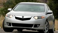 Stejně jako Acura TSX, která je zase dvojčetem Hondy Accord