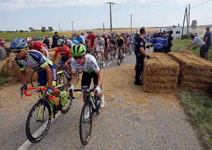 Protesty v 16. etapě Tour de France