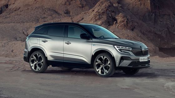 Nový Renault Austral nabízí výraznější design než předchozí Kadjar.