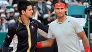 "Největší favorité jsou dva, Novak Djokovič a Rafael Nadal. Hned za ně ale řadím Tomáše Berdycha a Davida Ferrera. Murray nestartuje a Federer je podle mého názoru spíš taková divoká karta," spekuluje před antukových vrcholem sezony bývalý český tenista Karel Nováček.