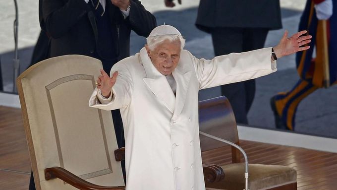 Poslední den papeže Benedikta XVI. ve funkci.