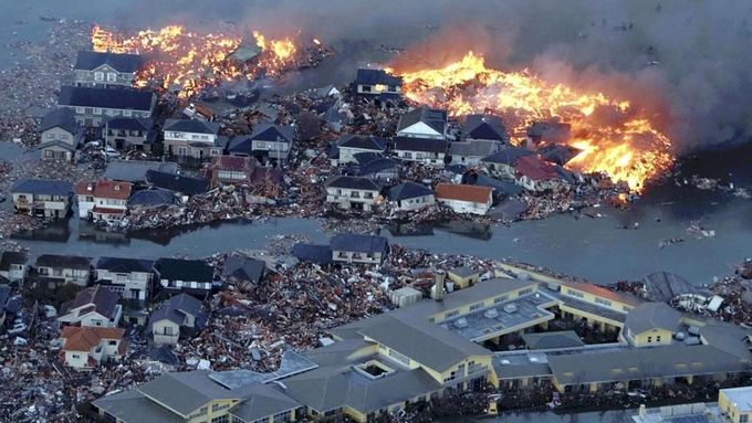 Japonsko postihlo zemětřesení a následná vlna tsunami.