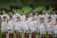 Anglie slaví vítězství ve skupině. Slováci po výhře zkomplikovali postup Čechům