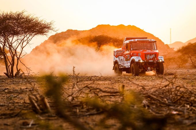 Aleš Loprais (Praga) v 1. etapě Rallye Dakar 2021