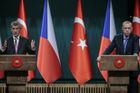 Turecký prezident Recep Tayyip Erdogan a český premiér Andrej Babiš