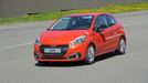 Úsporná verze Peugeotu 208 při rekordním pokusu.