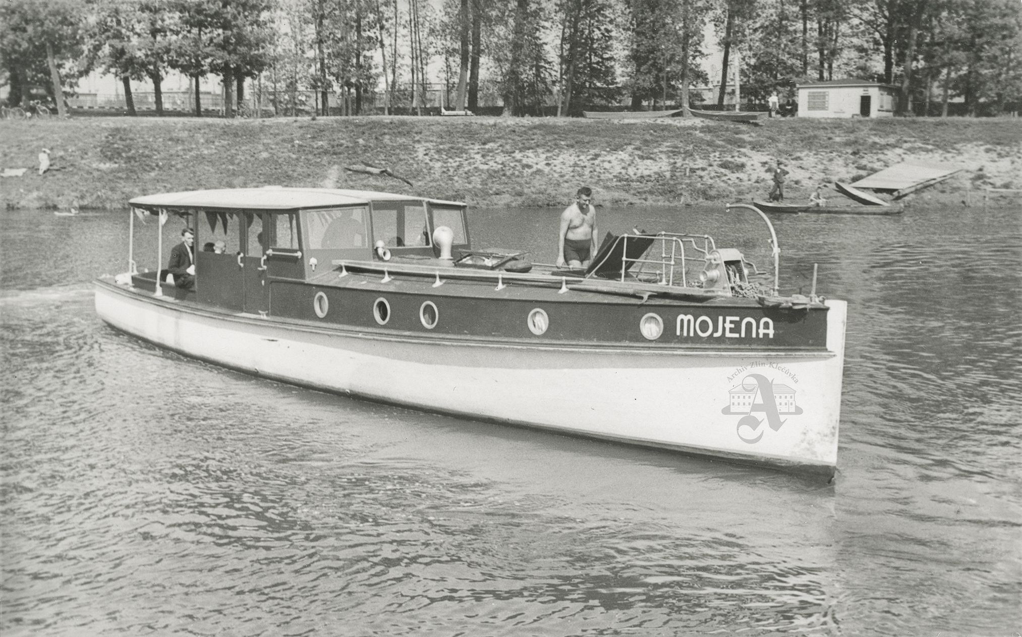 Jednorázové užití / Fotogalerie / Jeden z divů Moravy. Baťův kanál dokáže okouzlit i po letech / SOKA