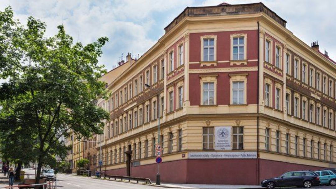 Nastartuj svou kariéru už při studiu - vyber si VŠMVV