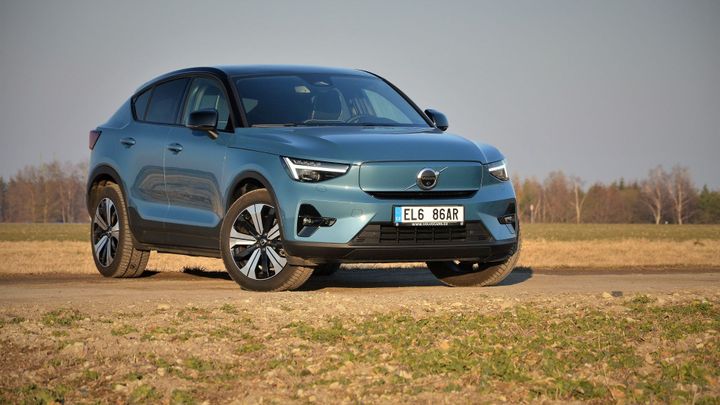 Auto jako mobil: Volvo C40 je na baterky, běží na Androidu a kupuje se na internetu; Zdroj foto: Martin Přibyl