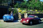 Porsche 356 (1948-1965). První model automobilky vybavený benzinovým čtyřválcovým motorem původně pocházejícím z Volkswagenu. Jednotka ale prošla řadou úprav.