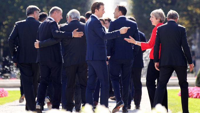 Setkání lídrů Evropské unie na summitu v Salcburku.