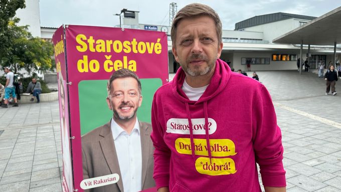 Aktuálně.cz se předsedy Víta Rakušana zeptalo, zda si nemyslí, že jeho chování vůči šéfovi vlády a ODS Petru Fialovi nebylo na pivu zrovna upřímné.