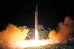 KLDR pokračuje v sérii testů, podle Soulu a Tokia odpálila balistickou raketu