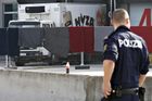 Rakouská policie zadržela pašeráka uprchlíků, vezl 27 běženců