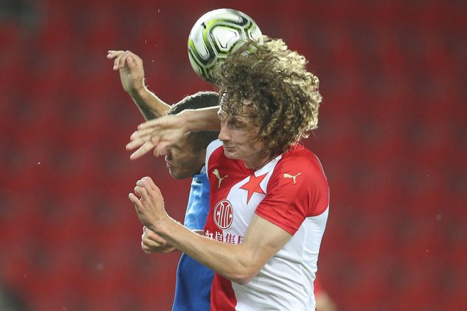 Alex Král v zápase 5. kola FL Slavia - Liberec