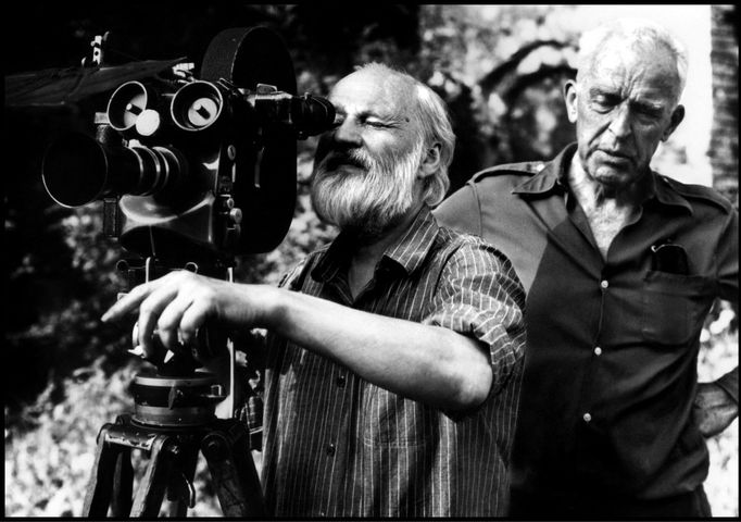 Jan Švankmajer při natáčení filmu Lekce Faust.