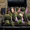FOTOGALERIE / Přípravy na královskou svatbu / Princ Harry a Meghan Markle / Reuters / 12