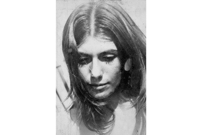 Christine Freund (26), oběť sériového vraha „Syna Sama“. Byla zastřelena 30. ledna 1977 v newyorské čtvrti Queens, kde seděla v autě.