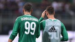 Gigi a Antonio Donnarumma (AC Milán)