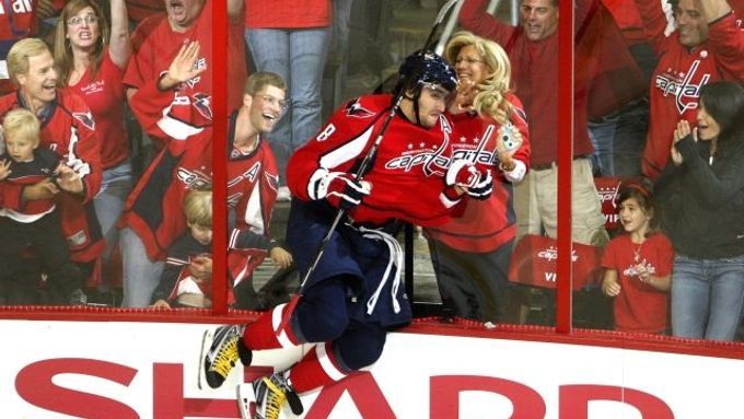 Alexander Ovečkin pomohl k výhře Washingtonu třemi body