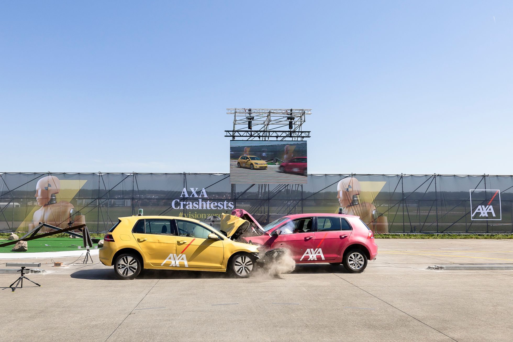 Crashtest elektromobilu, požár elektromobilu