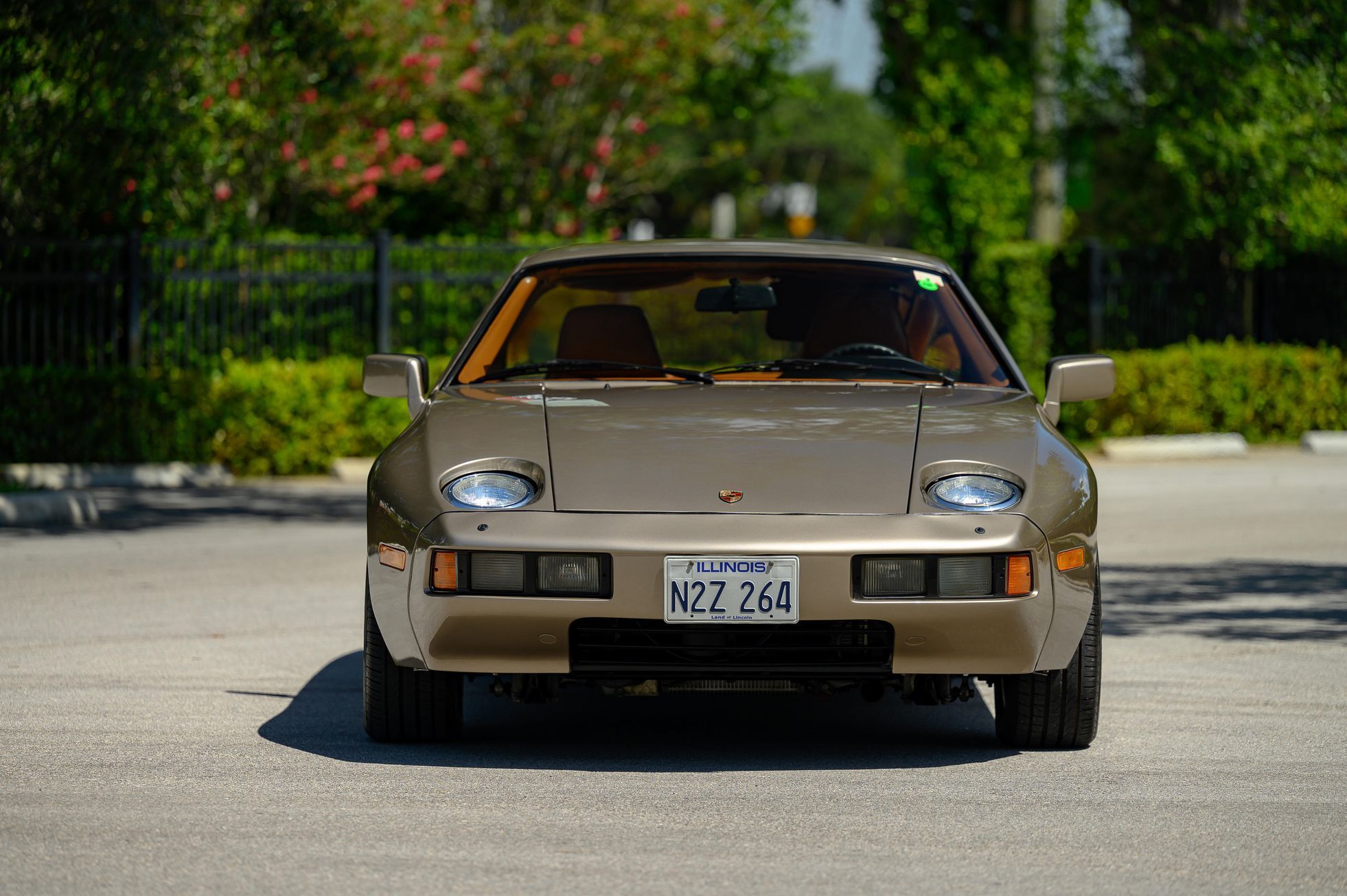 Porsche 928