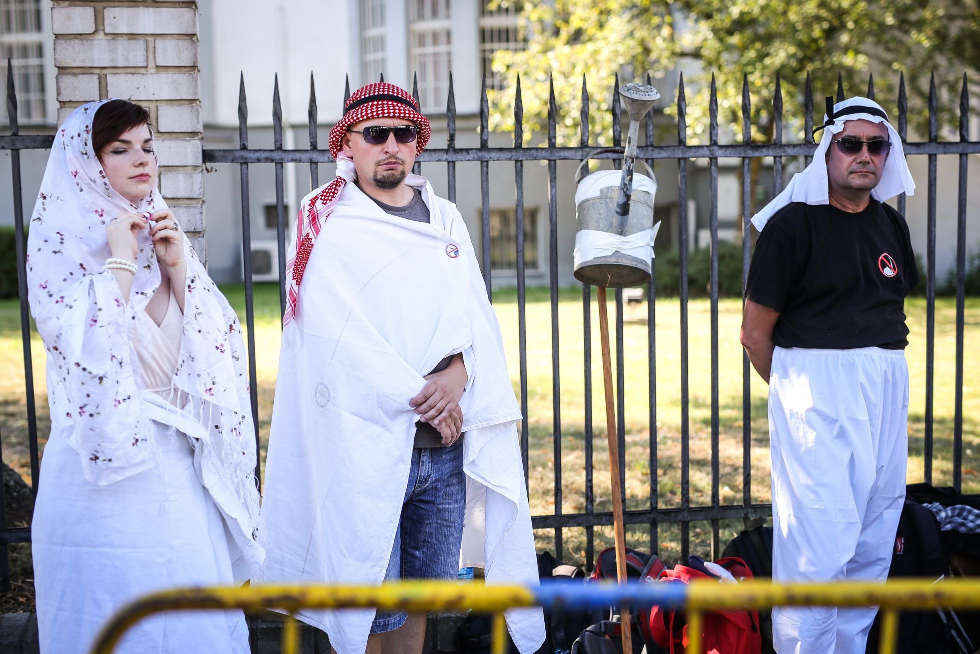 Martin Konvička a jeho akce před Saudskoarabskou ambasádou