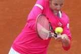 Jedno velké trápení předvádí na turnaji kategorie ITF Sparta Prague Open české tenistky.